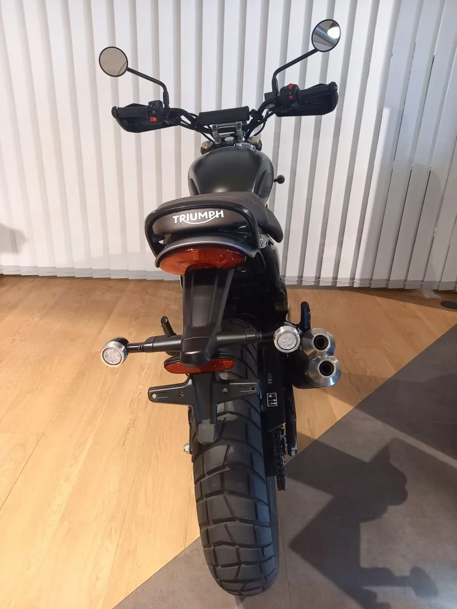 Triumph Scrambler 400 X