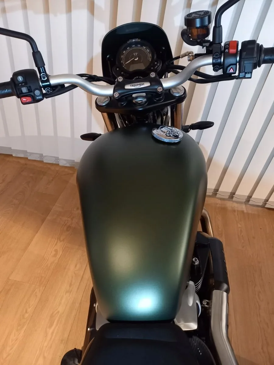 Triumph Scrambler 900