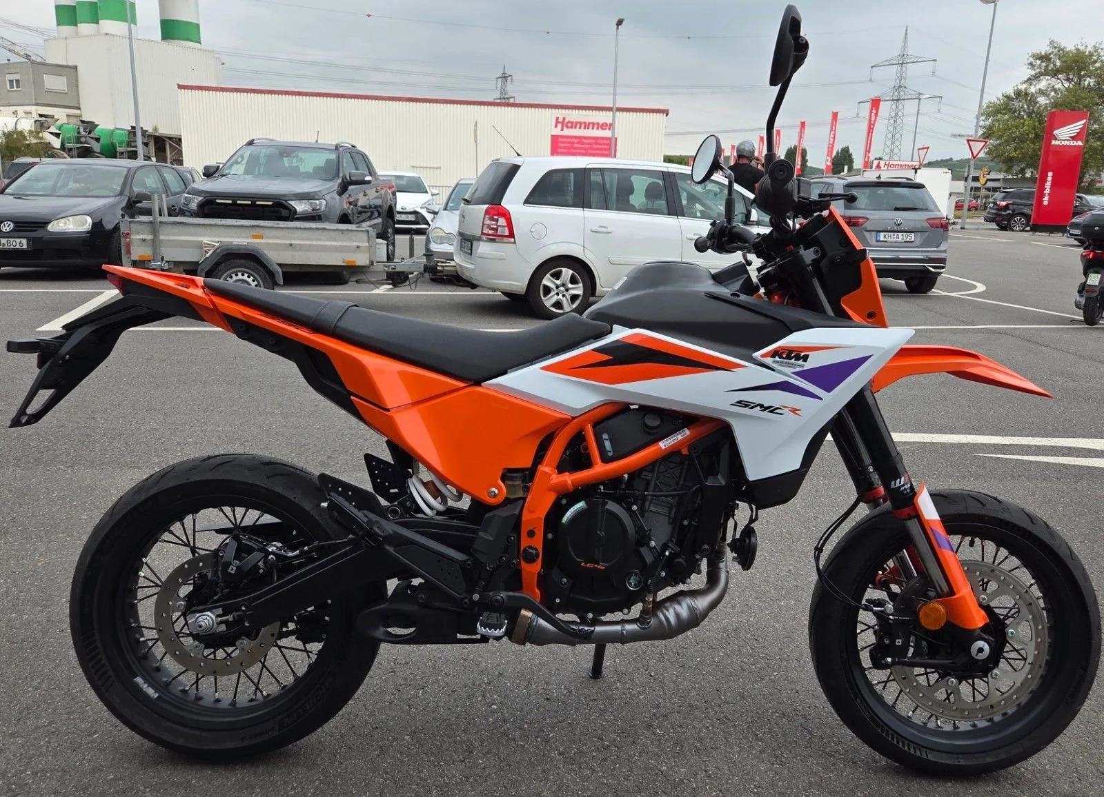 KTM 390 SMC R