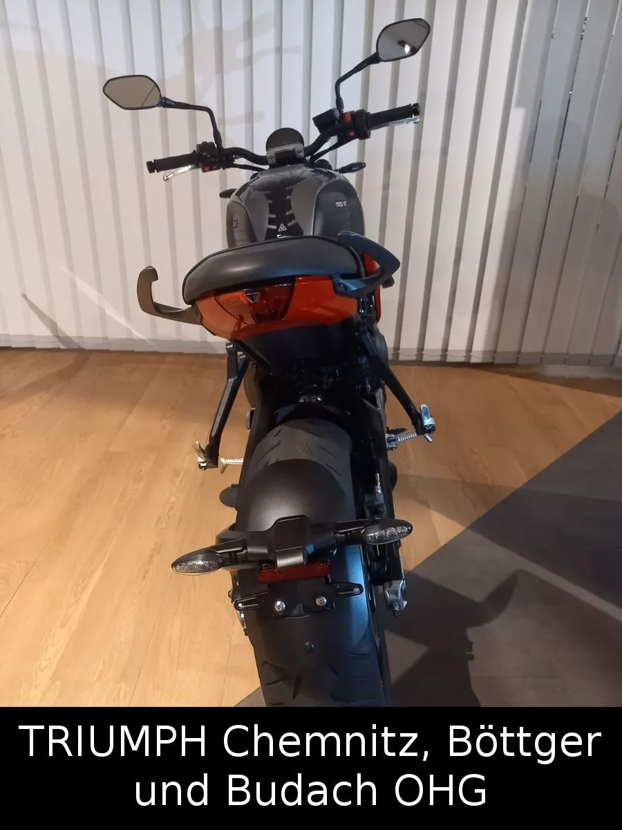 Triumph Trident 660