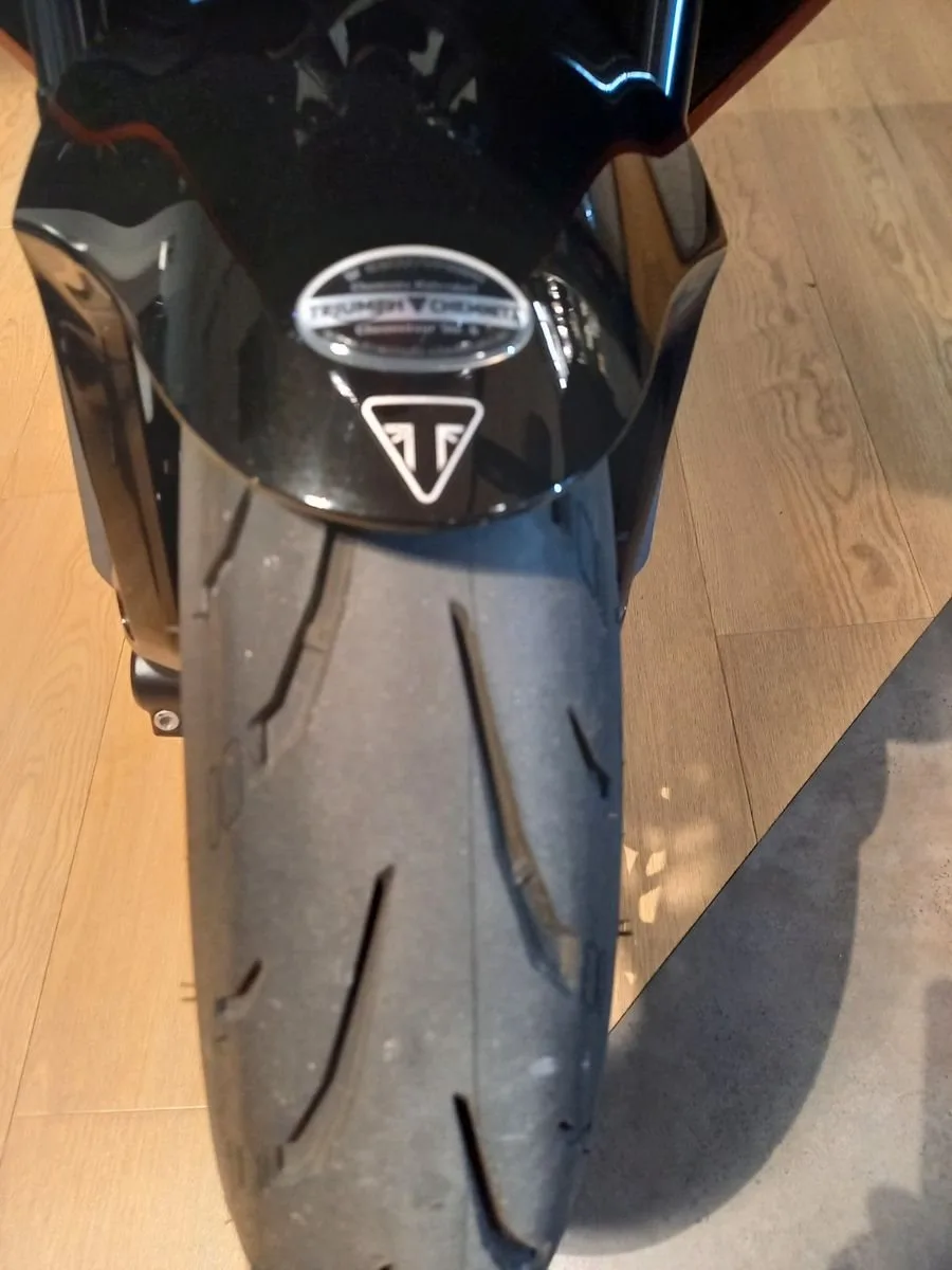 Triumph Daytona 660