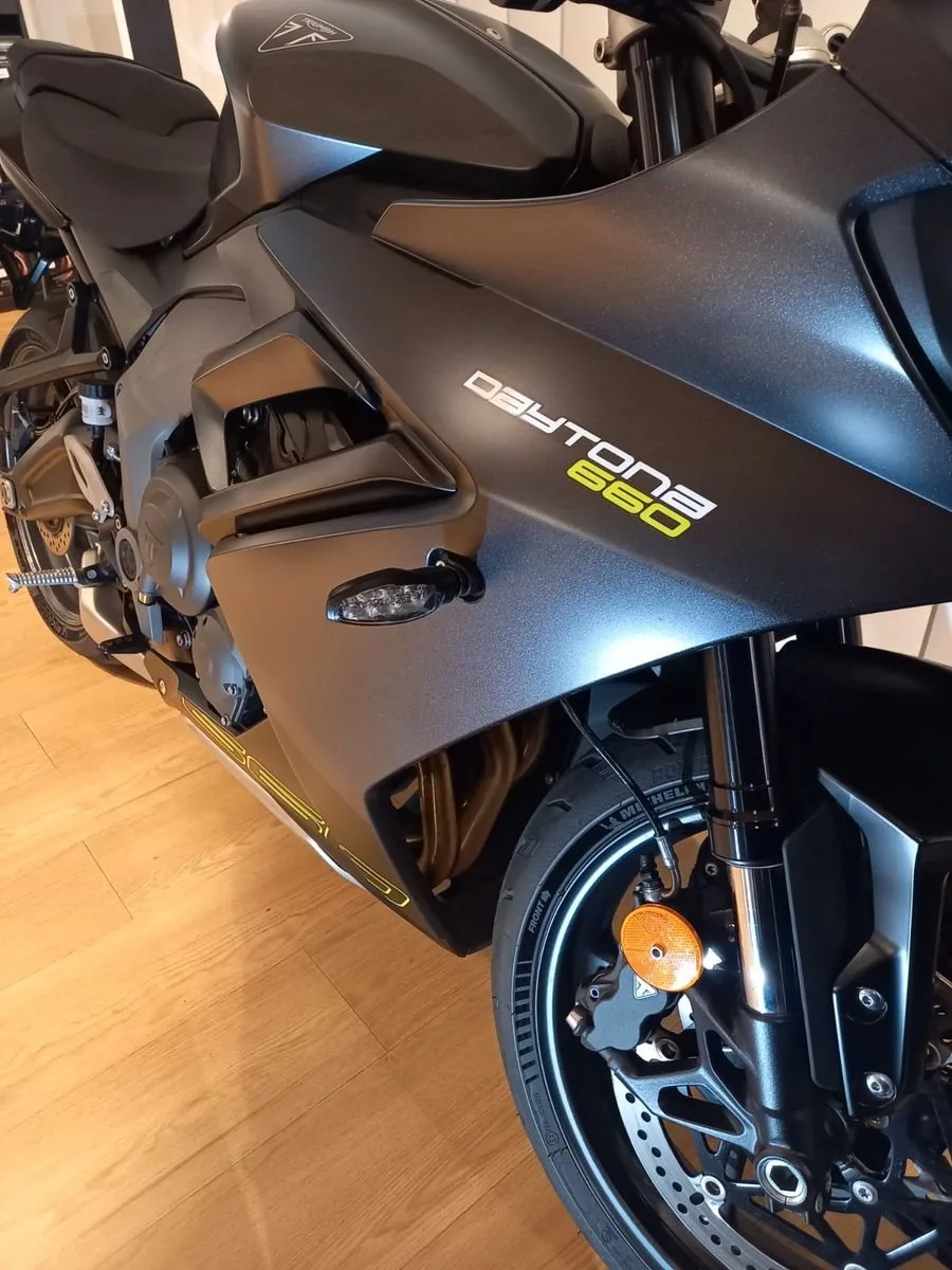 Triumph Daytona 660