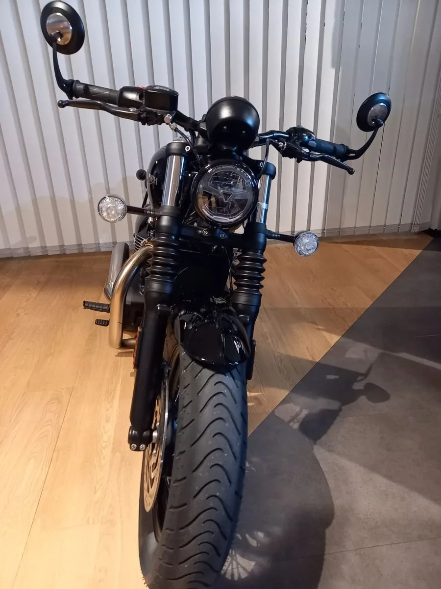 Triumph Bonneville Bobber