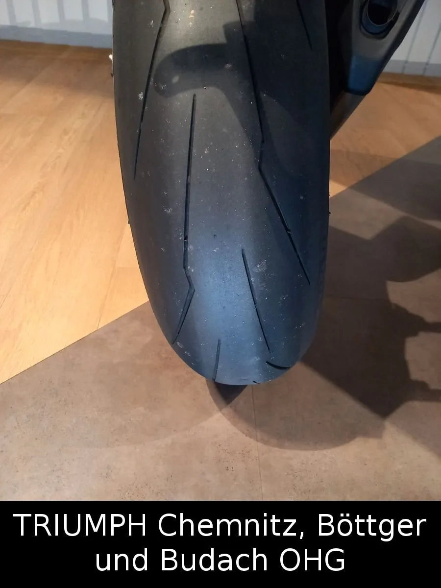 Triumph Speed Triple 1200 RS