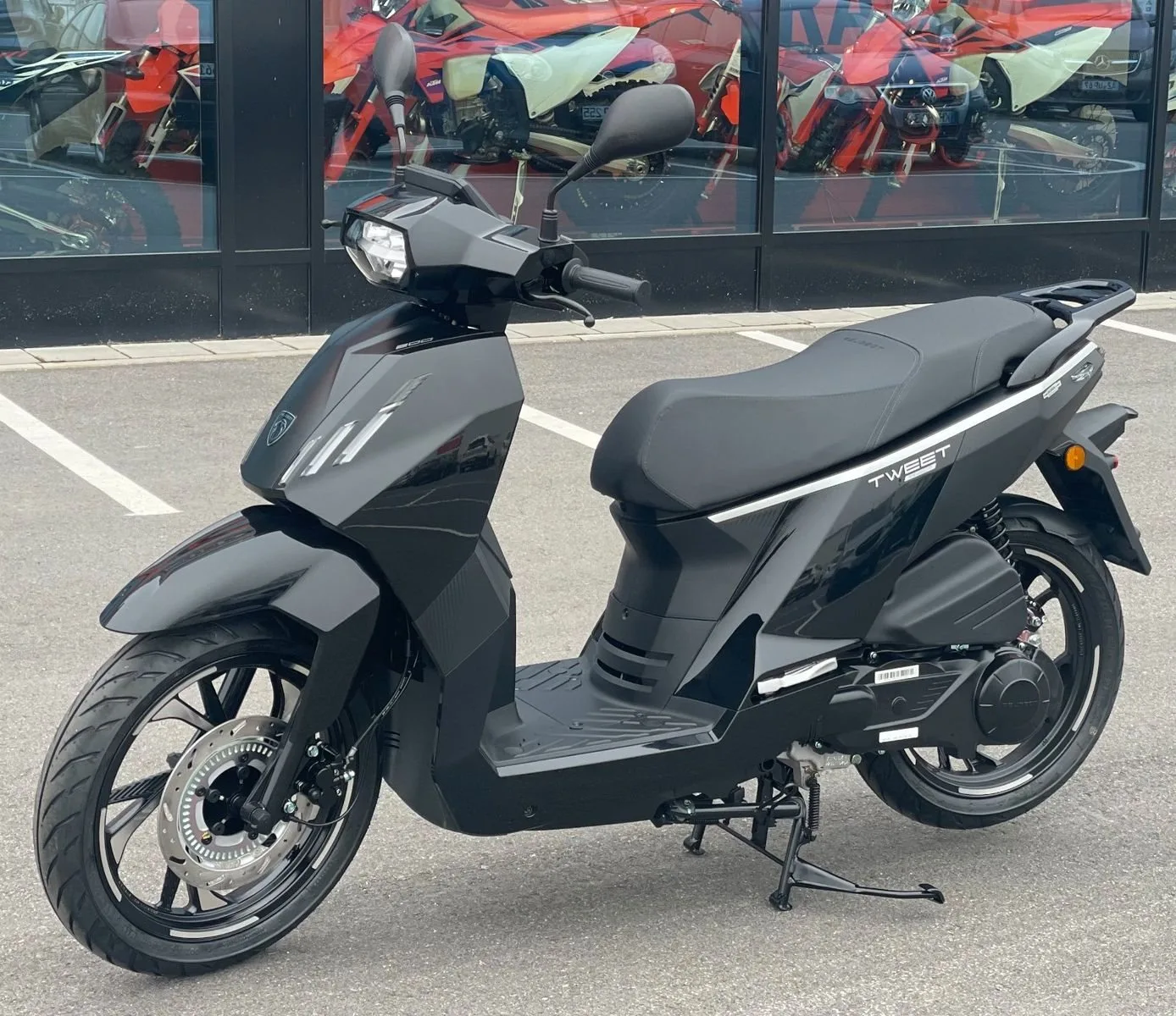 Peugeot Tweet 125