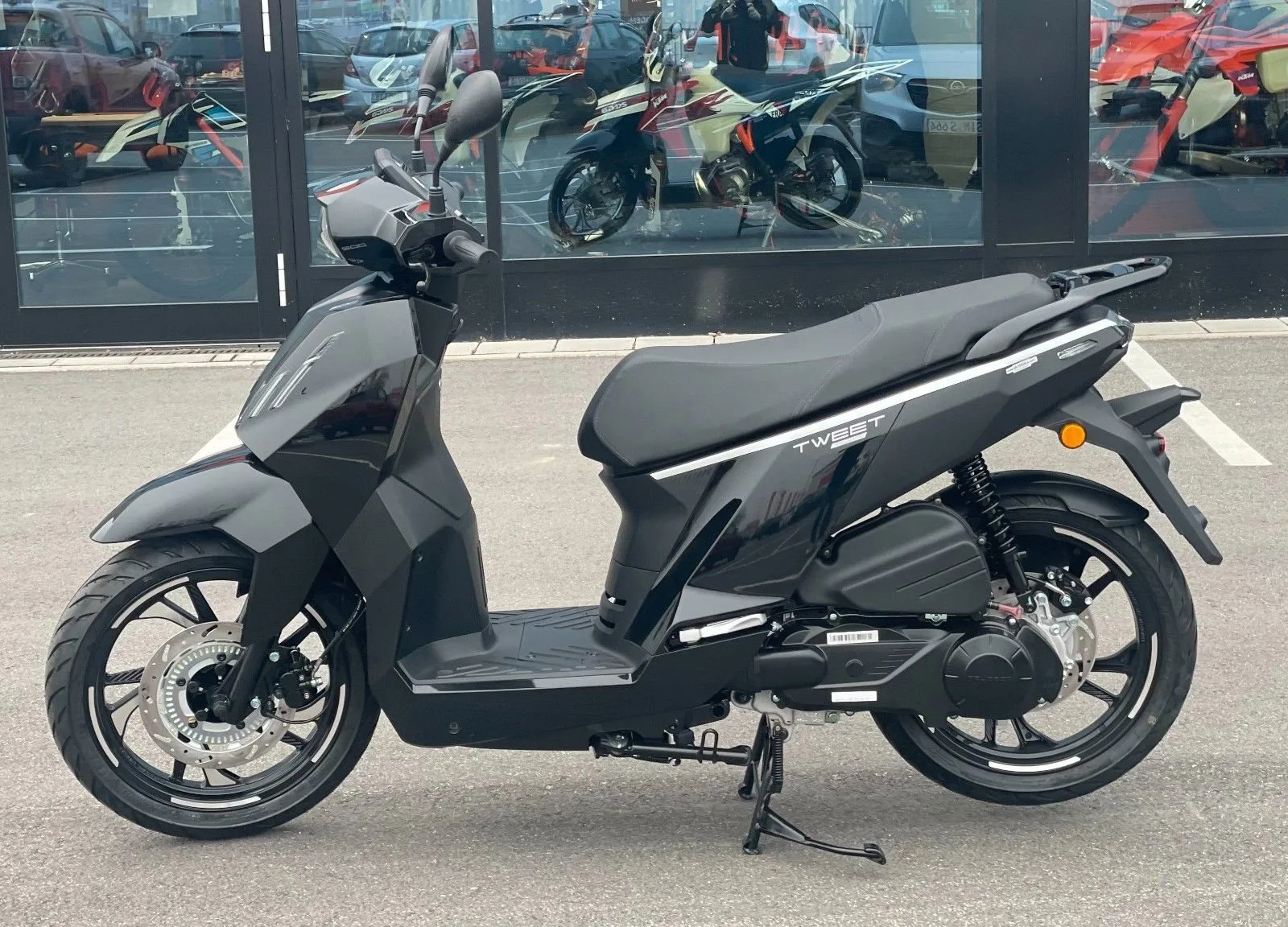 Peugeot Tweet 125