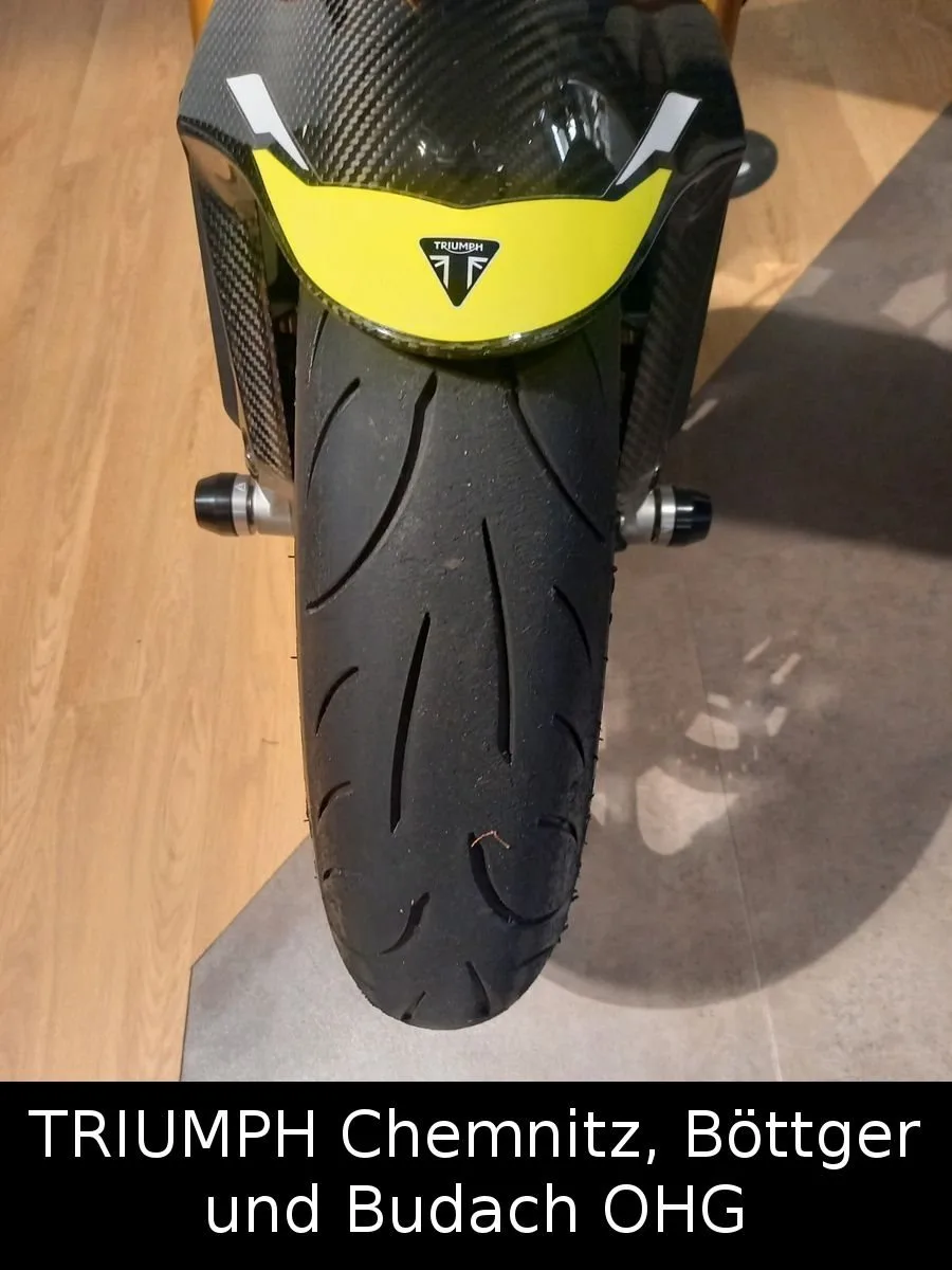Triumph Street Triple RS