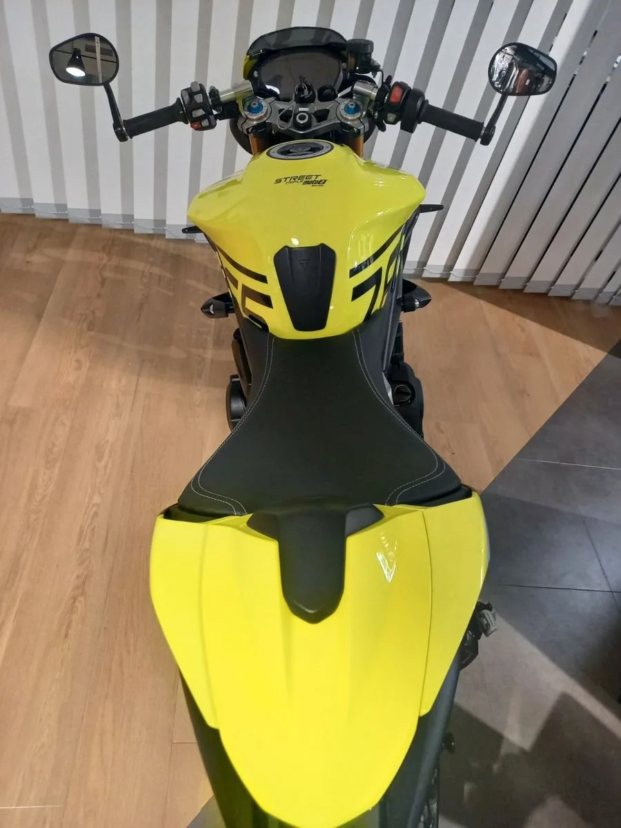 Triumph Street Triple RS