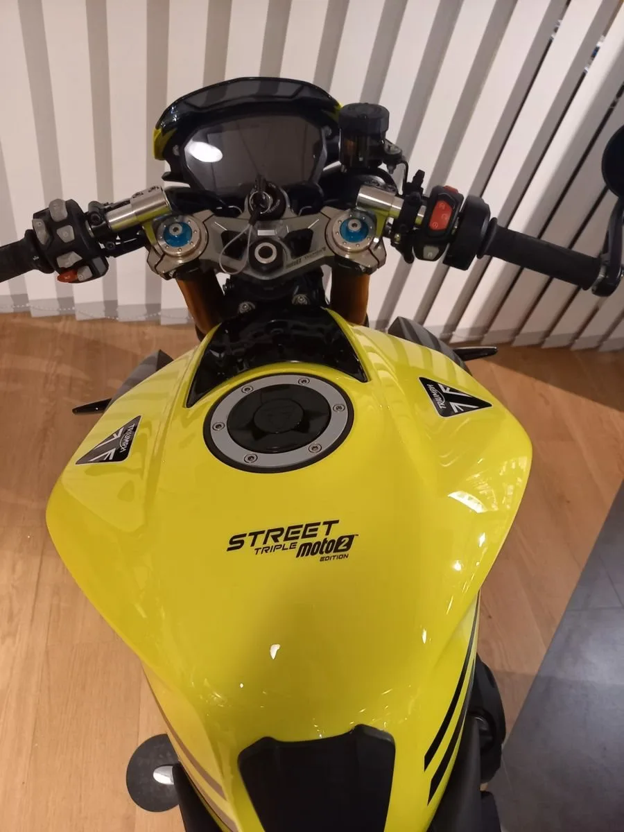 Triumph Street Triple RS