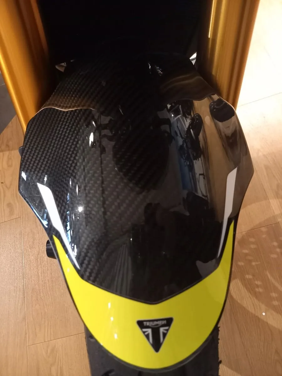 Triumph Street Triple RS