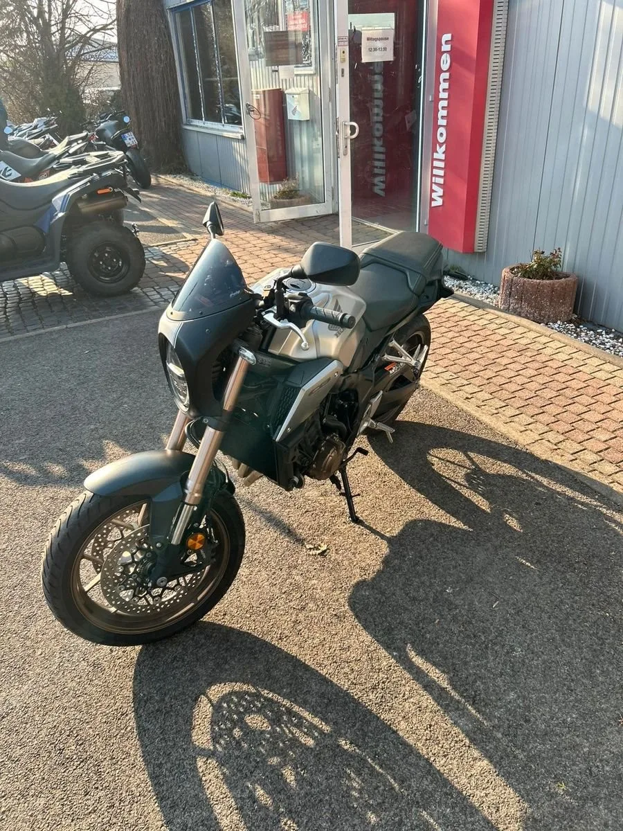 Honda CB650R