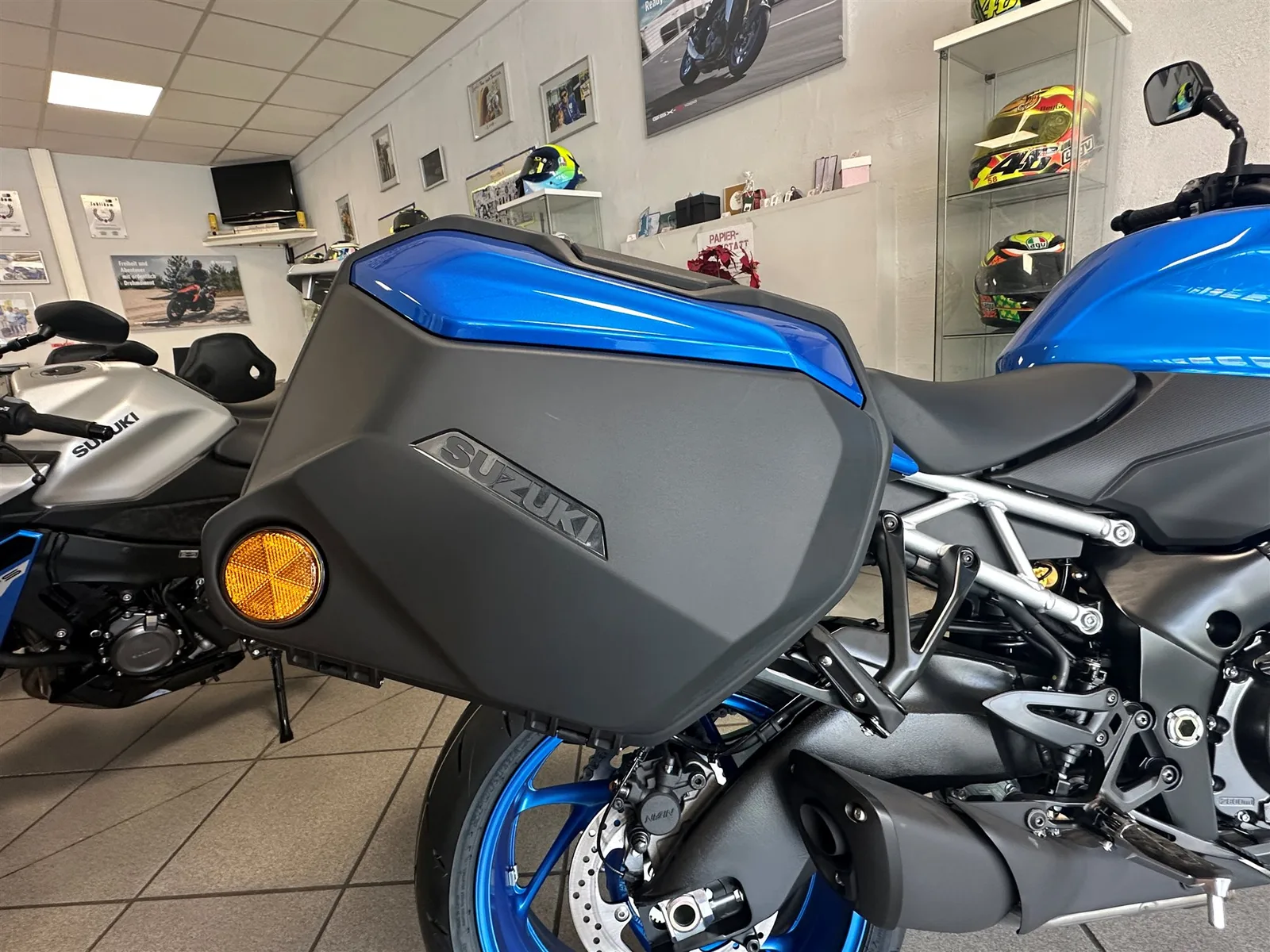 Suzuki GSX-S1000GX Travel Edition + Akrapoviç Endtopf Motorrad