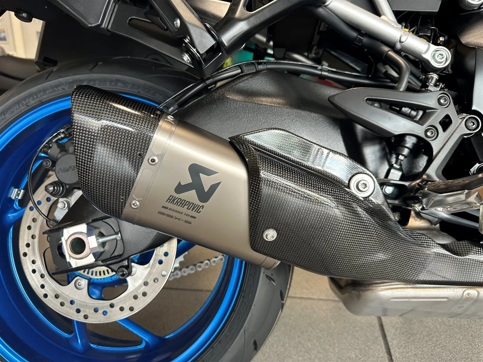 Suzuki GSX-S1000GX Travel Edition + Akrapoviç Endtopf Motorrad