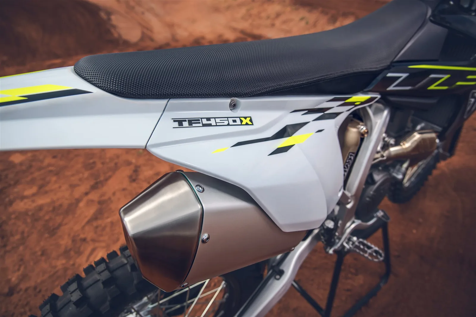 Triumph TF 450-X