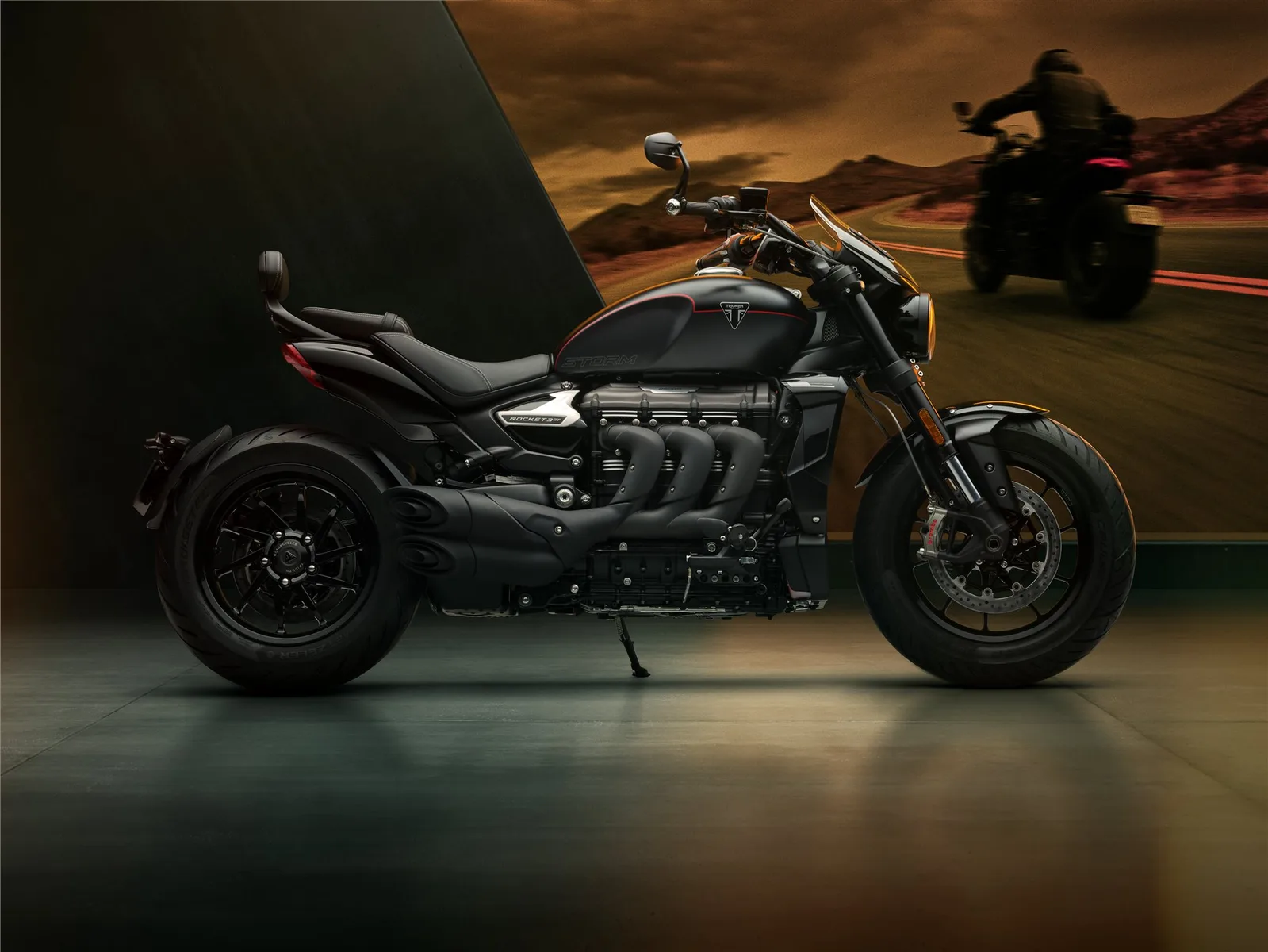 Triumph Rocket 3 Storm GT