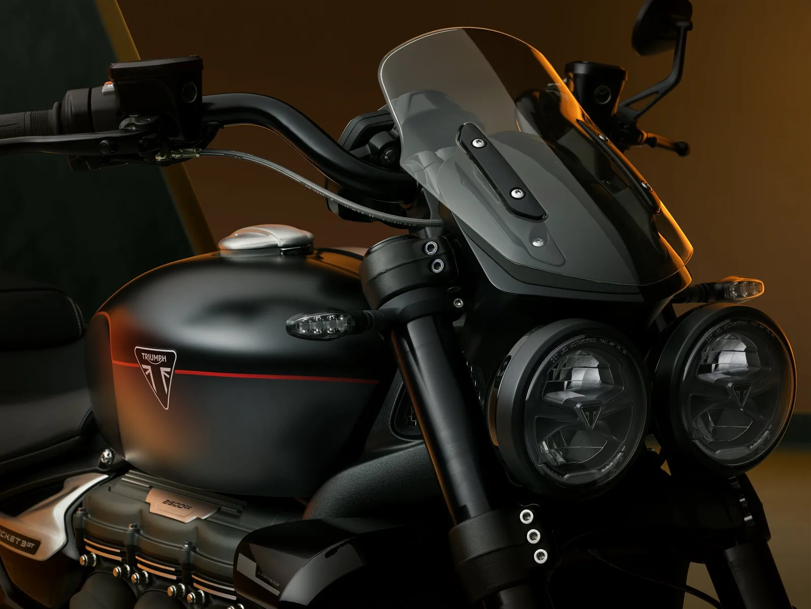 Triumph Rocket 3 Storm GT