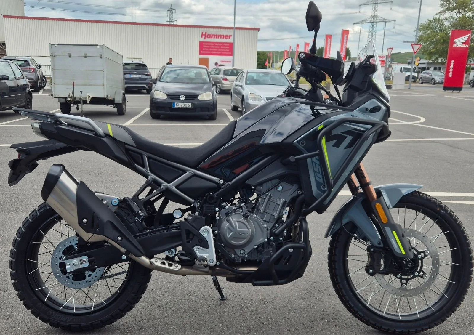 CFMOTO 450MT