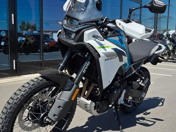 CFMOTO 450MT