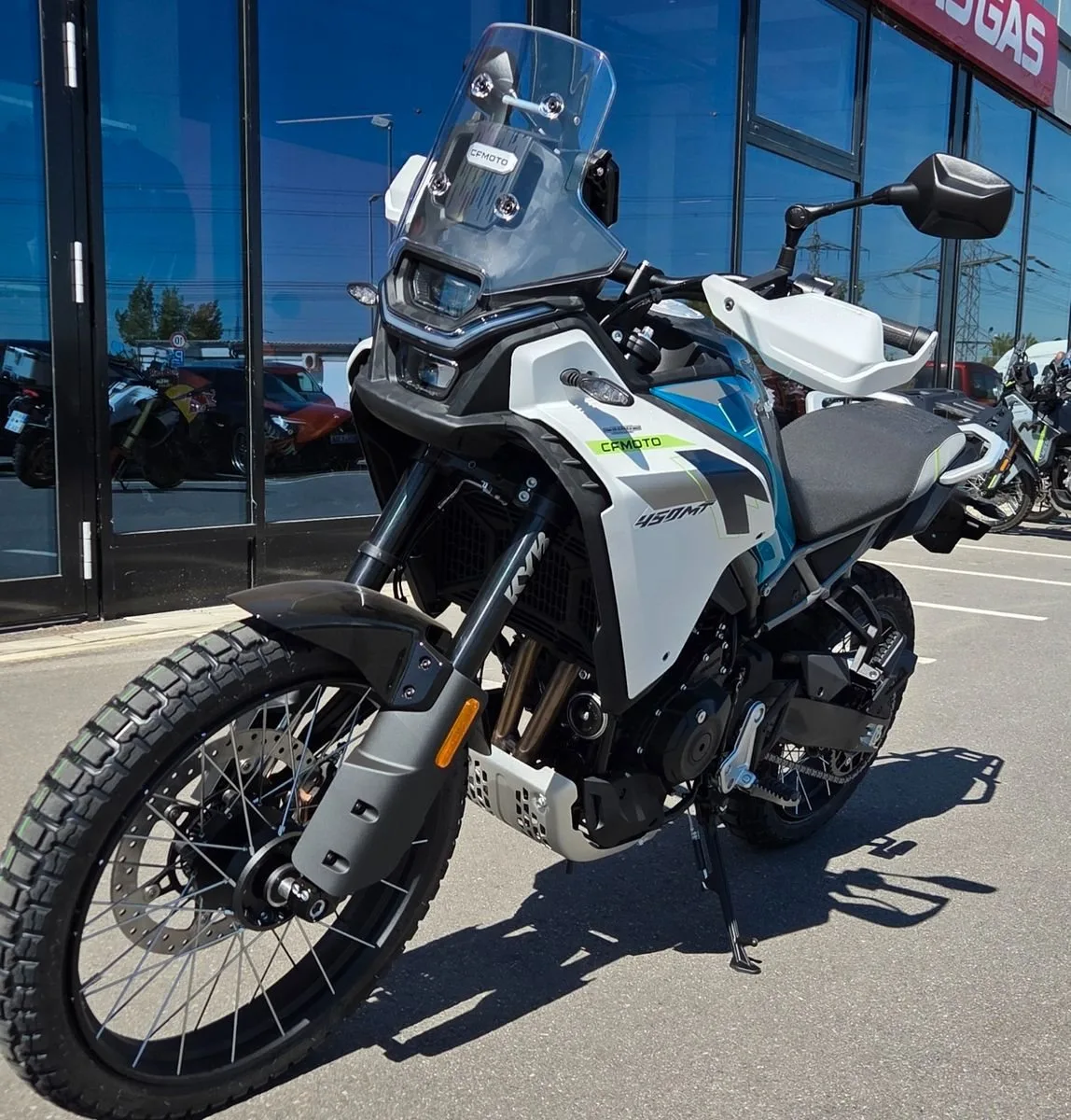 CFMOTO 450MT