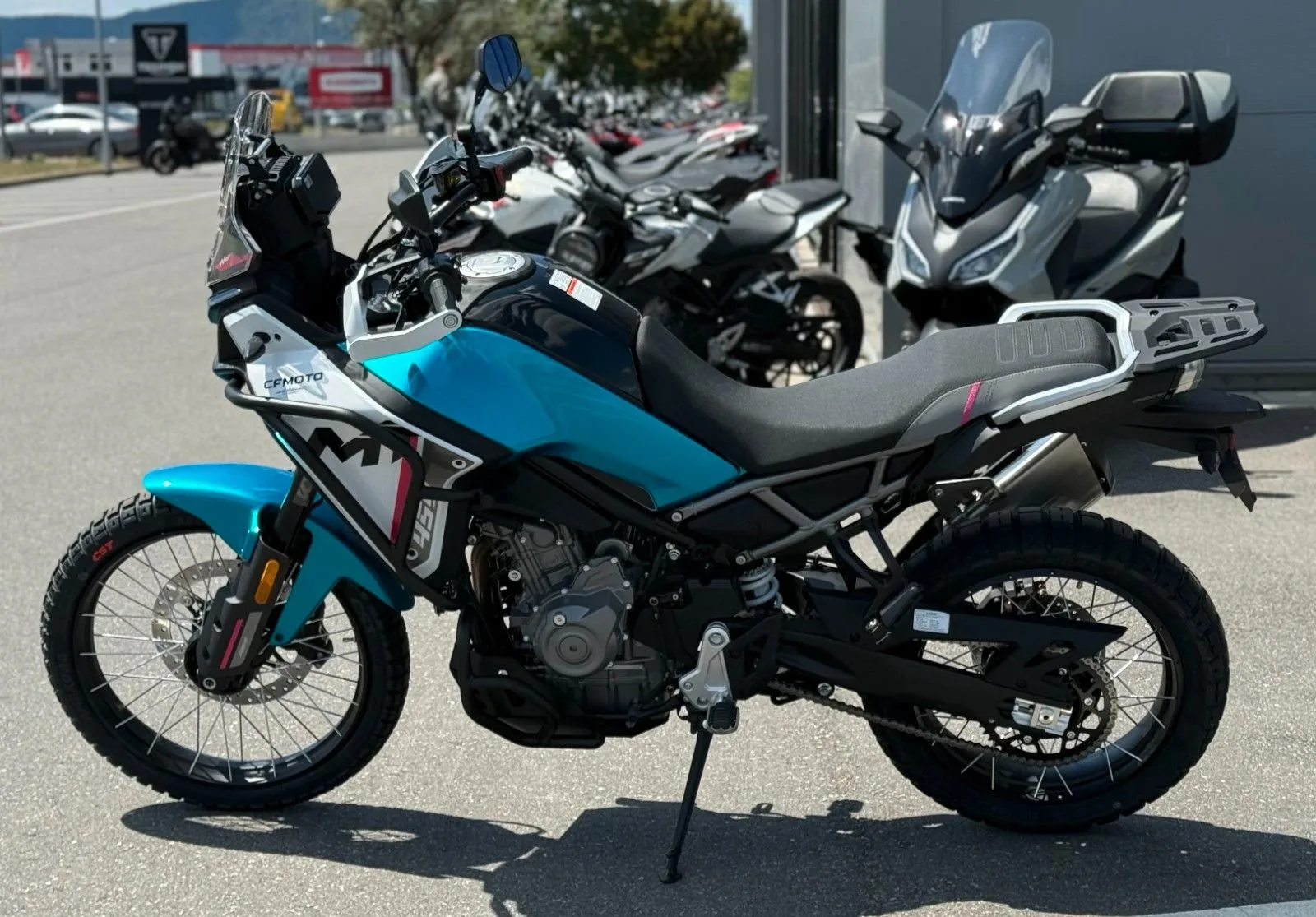 CFMOTO 450MT
