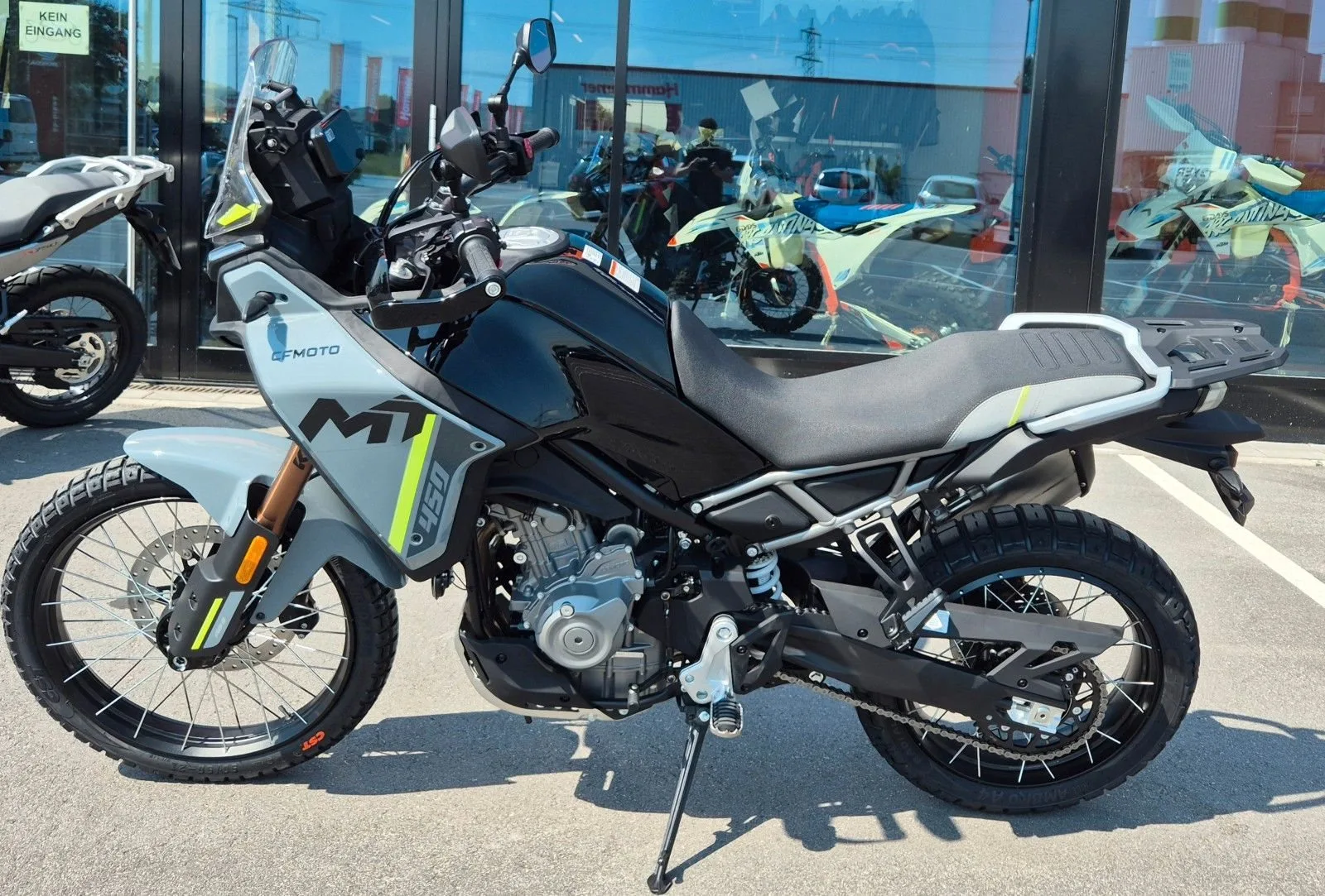CFMOTO 450MT
