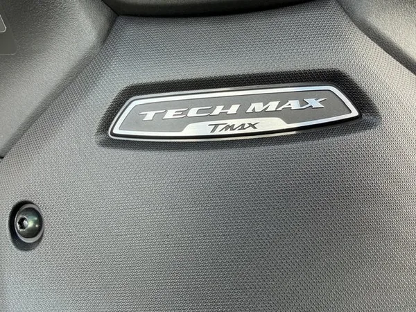 Yamaha TMAX 560 Tech Max 2026
