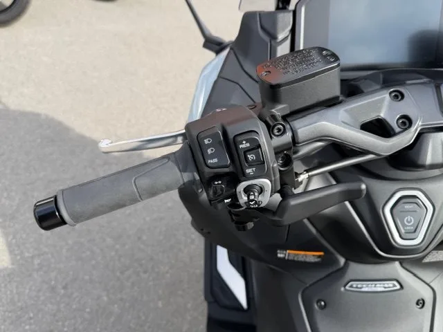 Yamaha TMAX 560 Tech Max 2026