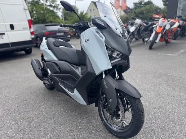 Yamaha XMAX 125 Tech MAX+
