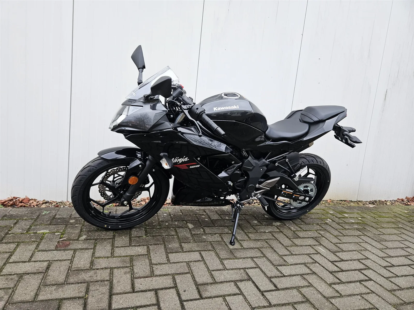 Kawasaki Ninja 125 sofort lieferbar