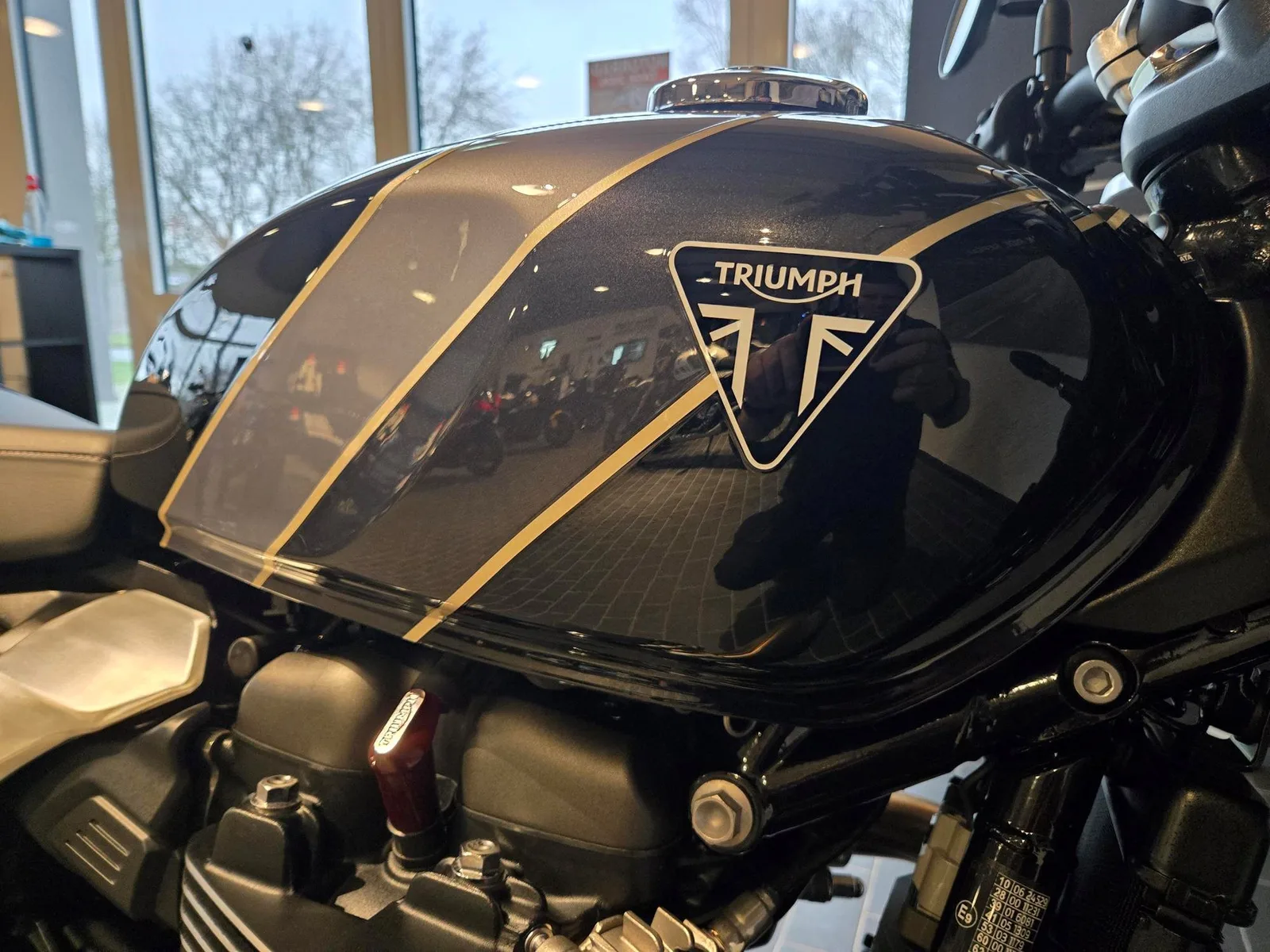 Triumph Speed Twin 900 Kostenloses A2 Drosselkit sichern