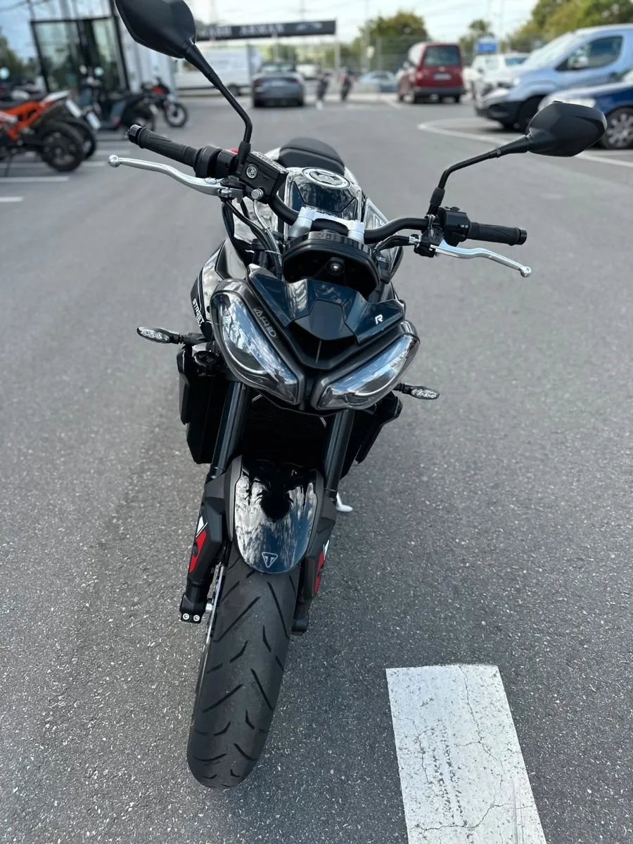 Triumph Street Triple 765 R A2