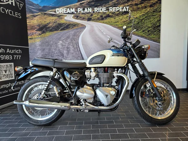 Triumph Bonneville T120