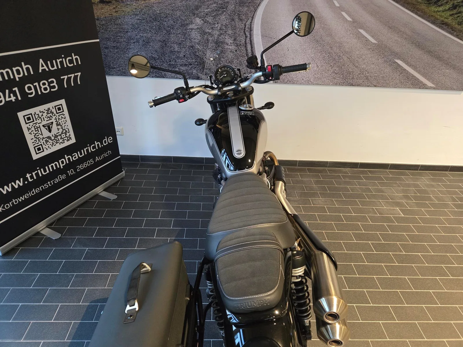 Triumph Scrambler 900 Icon Edition mit Zubehör