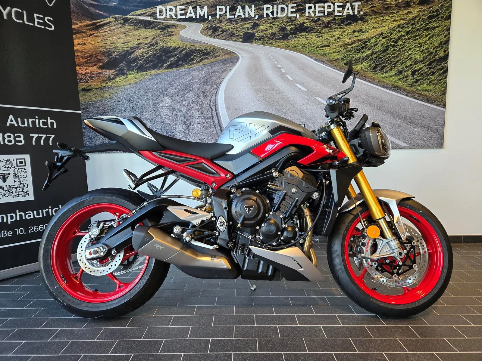 Triumph Street Triple 765 RX