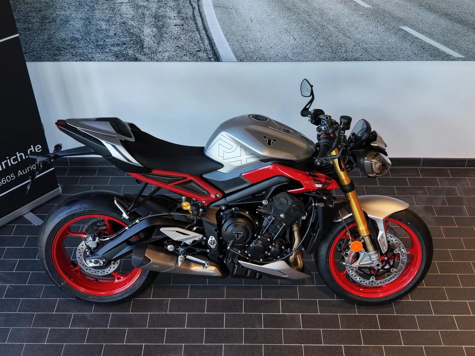 Triumph Street Triple 765 RX