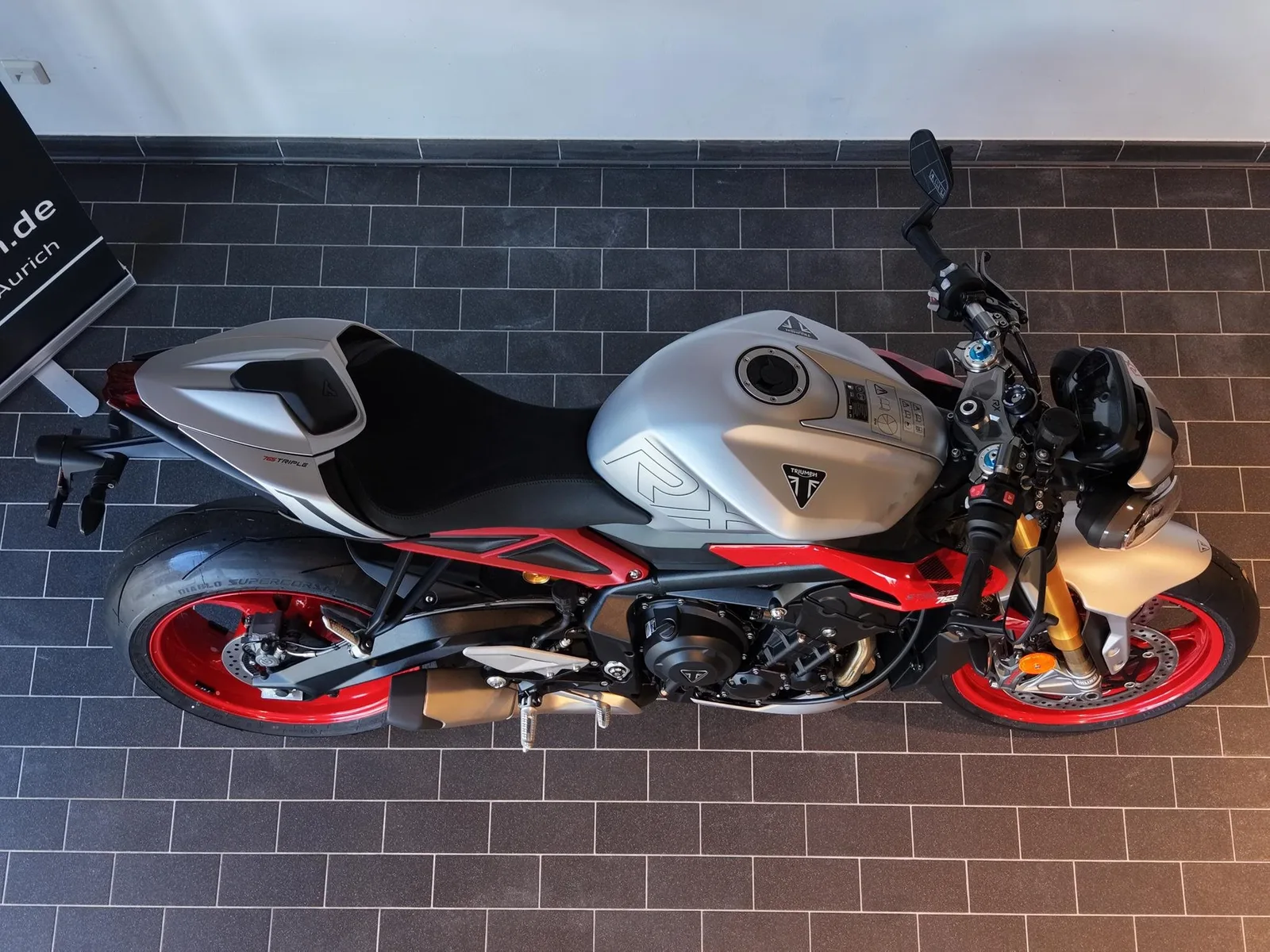 Triumph Street Triple 765 RX