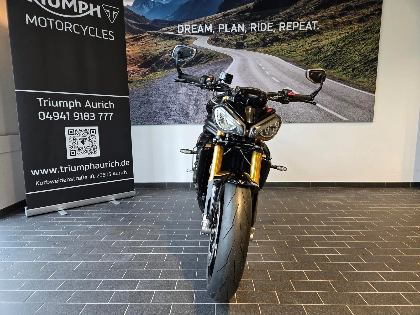 Triumph Speed Triple 1200 RS Inklusive Zubehör | Lagerfahrzeug
