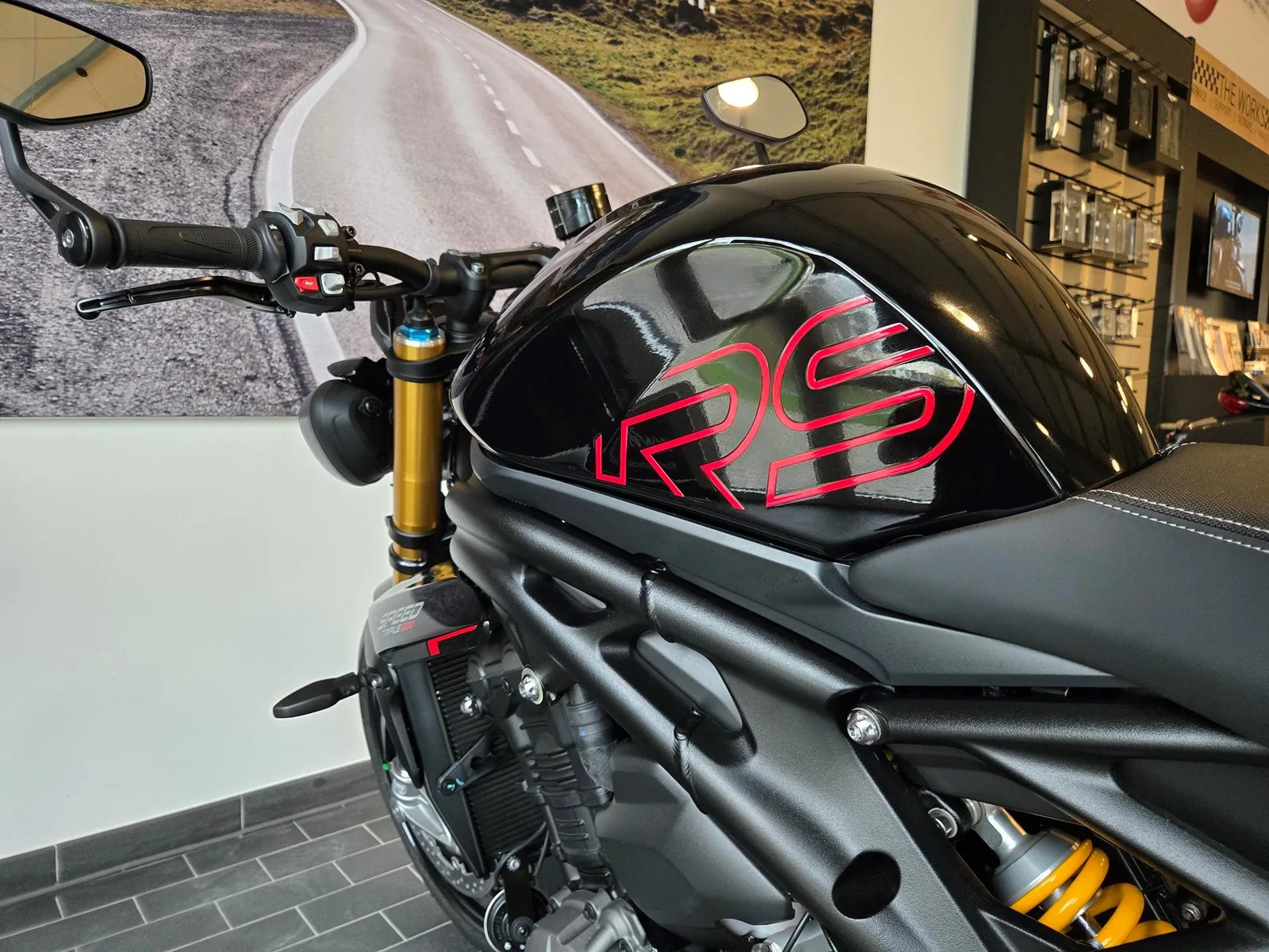 Triumph Speed Triple 1200 RS Inklusive Zubehör | Lagerfahrzeug