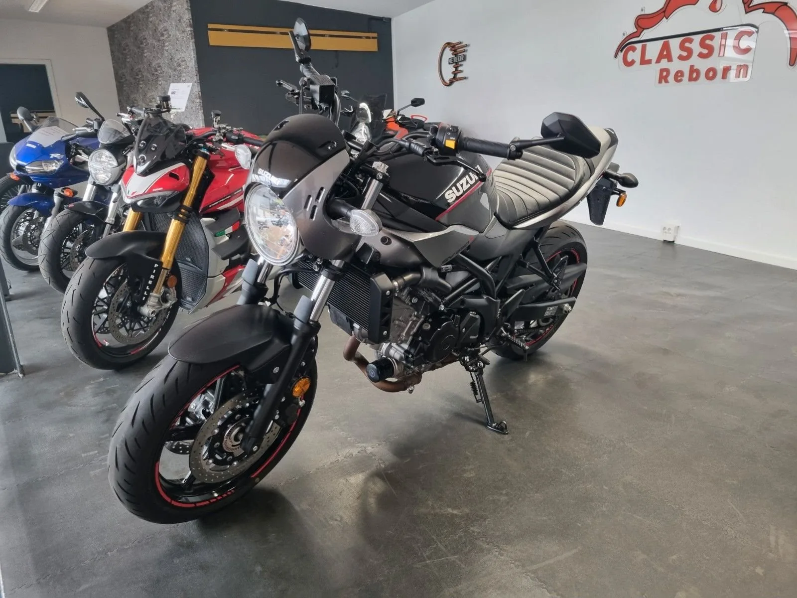 Suzuki SV650