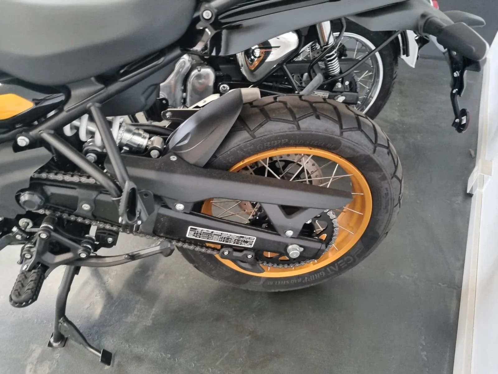 Royal Enfield Himalayan 450