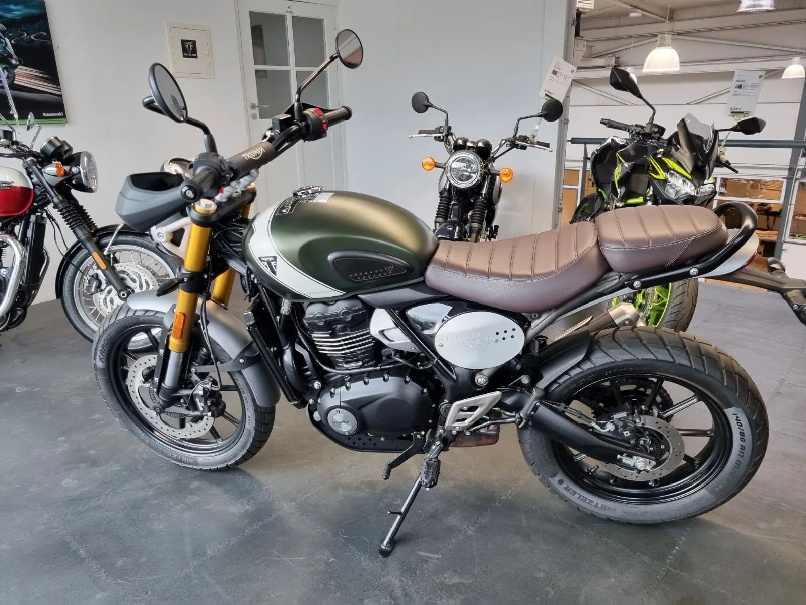 Triumph Scrambler 400 X