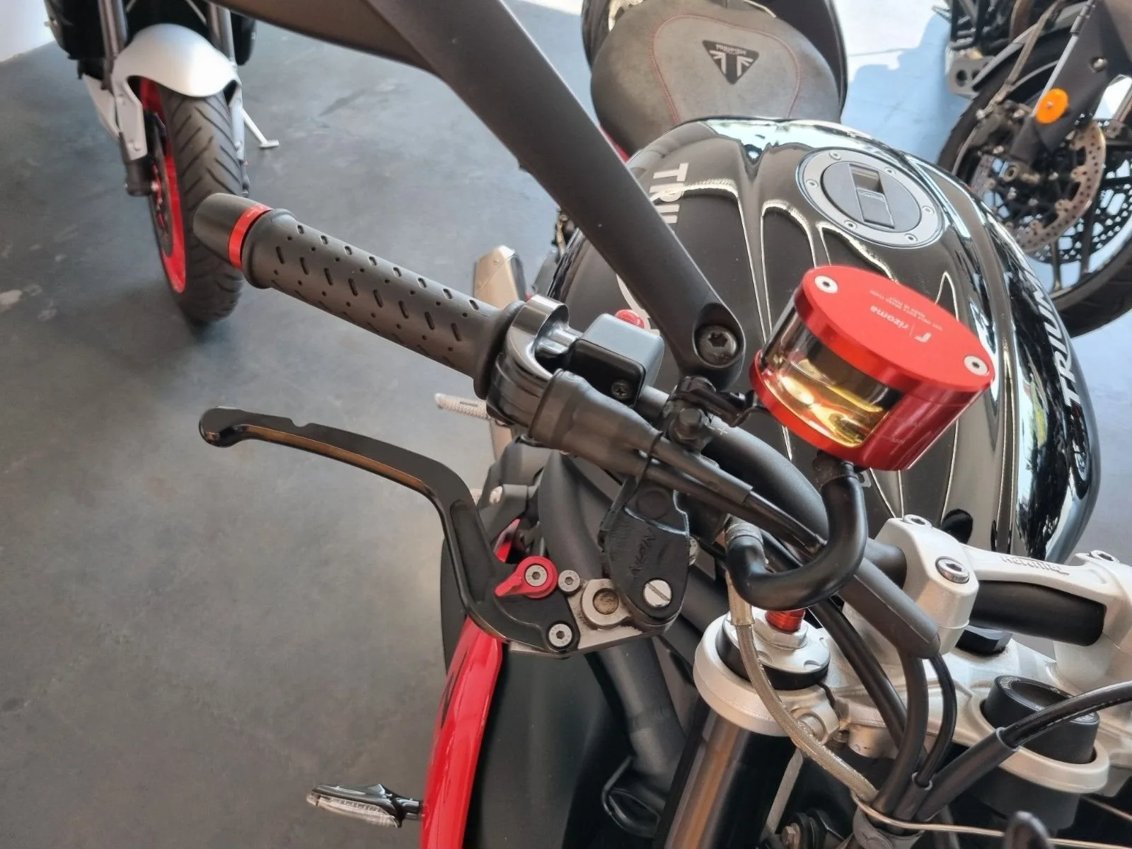 Triumph Street Triple RX