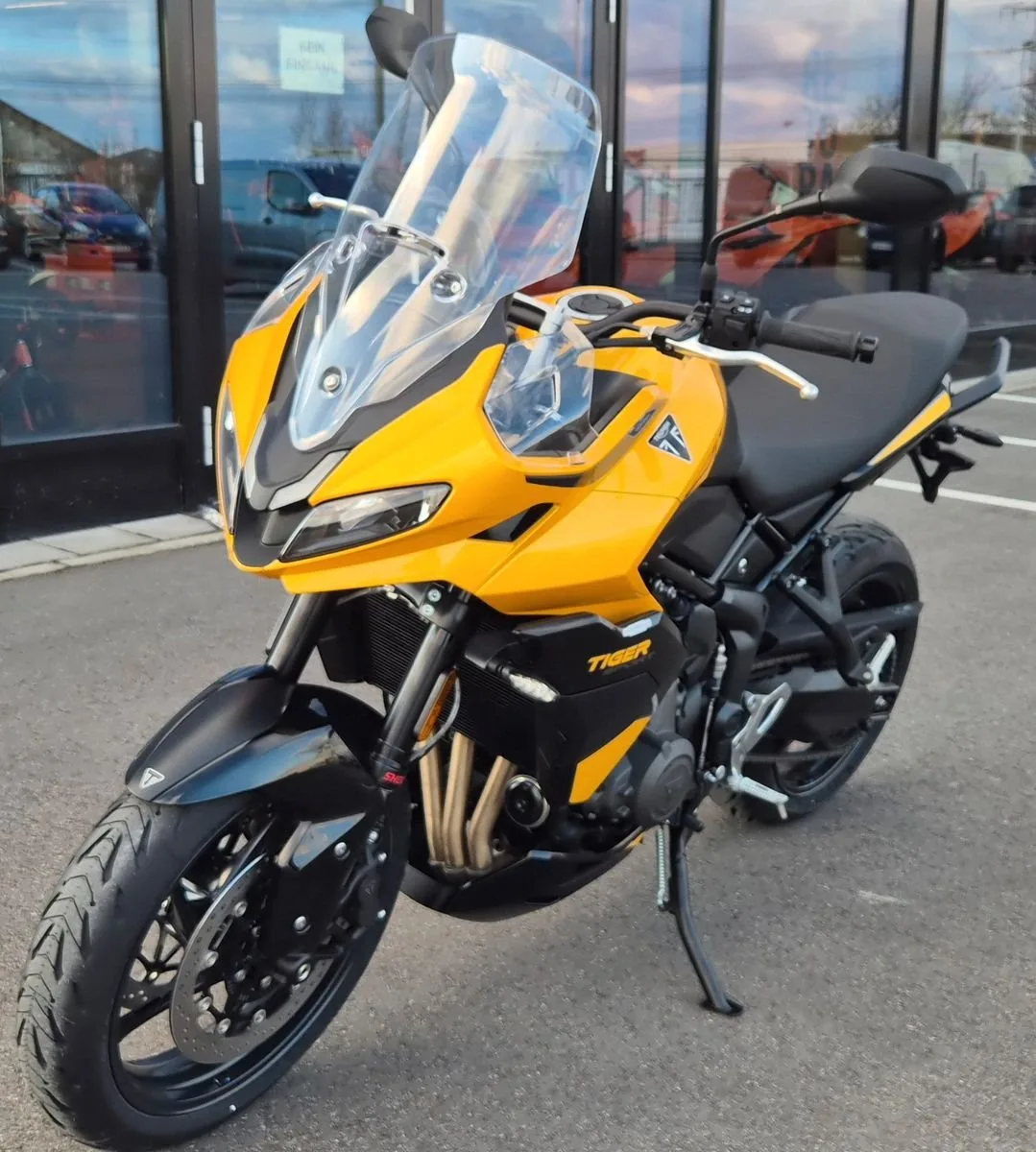 Triumph Tiger Sport 800