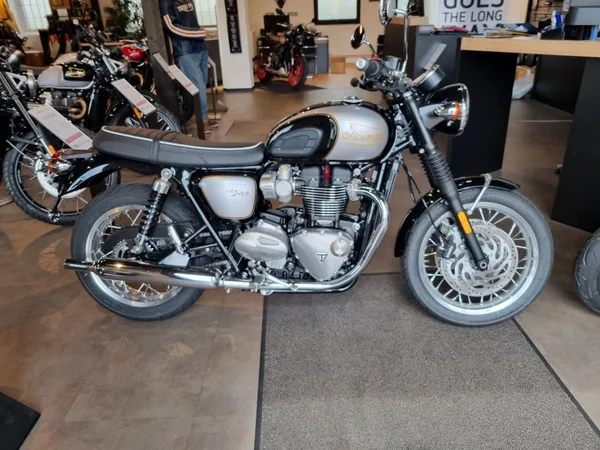 Triumph Bonneville T120 Icon Edition