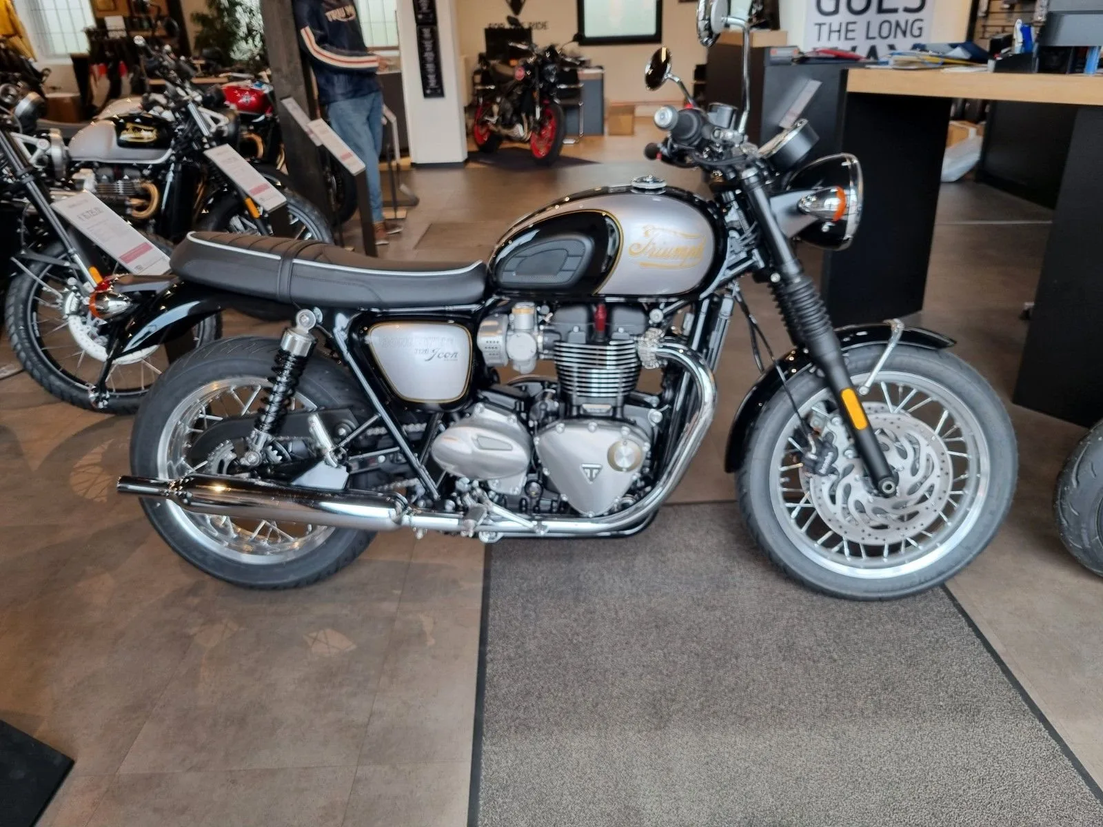 Triumph Bonneville T120 Icon Edition