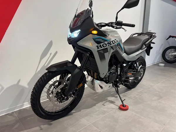 Honda XL750 Transalp E-Clutch Neufahrzeug