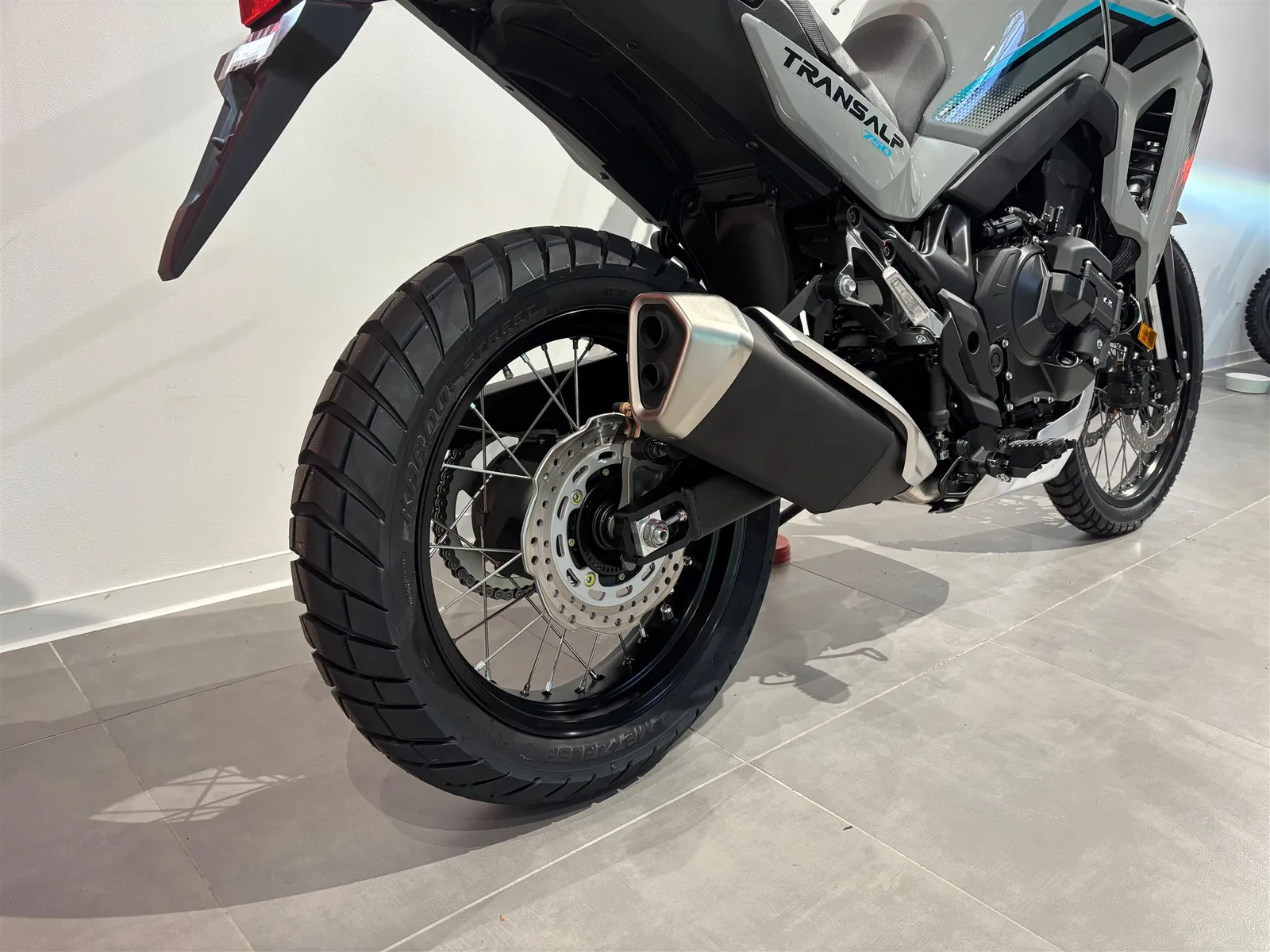 Honda XL750 Transalp E-Clutch Neufahrzeug