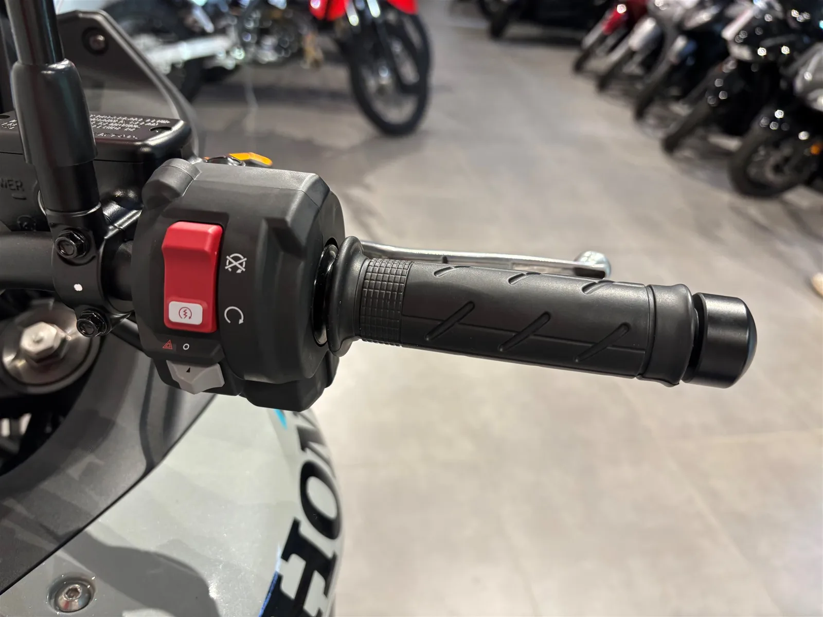 Honda XL750 Transalp E-Clutch Neufahrzeug