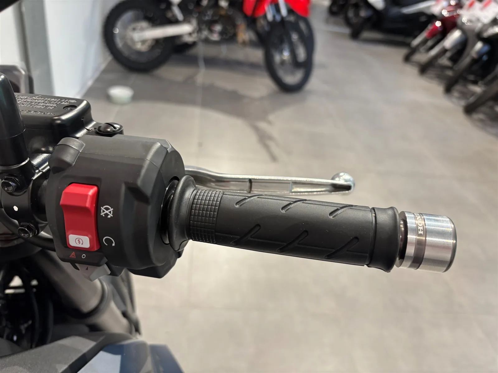 Honda CB750 Hornet E-Clutch Vorführer