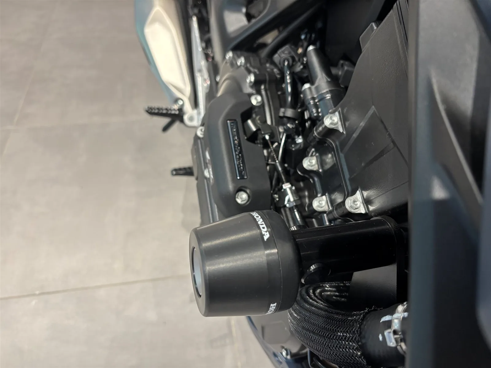 Honda CB750 Hornet E-Clutch Vorführer